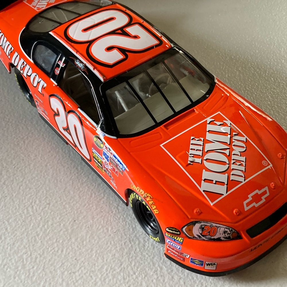 NASCAR Toy Car 2006 Monte Carlo Tony Stewart #20 The Home Depot 11” Long